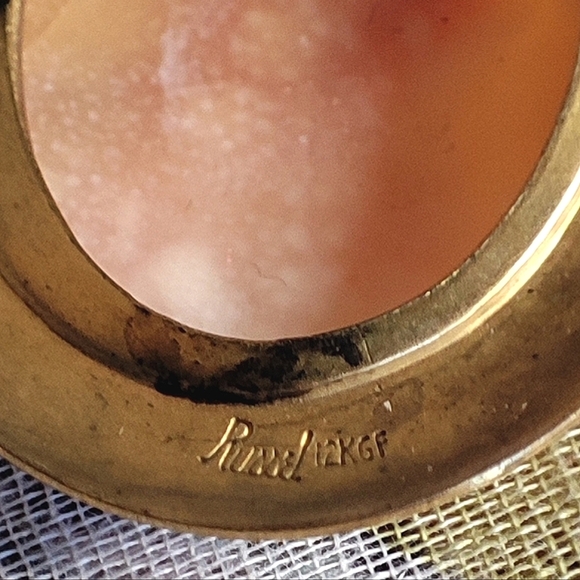 RUSSEL 12KGF Gold Filled Women's Rustic Carved Shell Vintage Transparent Cameo - Picture 5 of 14